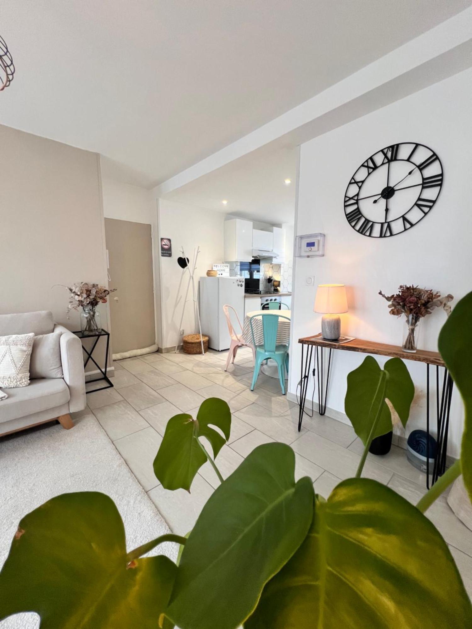 Le Bellevue - T3 - Gare & Les Jardins Darcy - Parking Free Διαμέρισμα Ντιζόν Εξωτερικό φωτογραφία